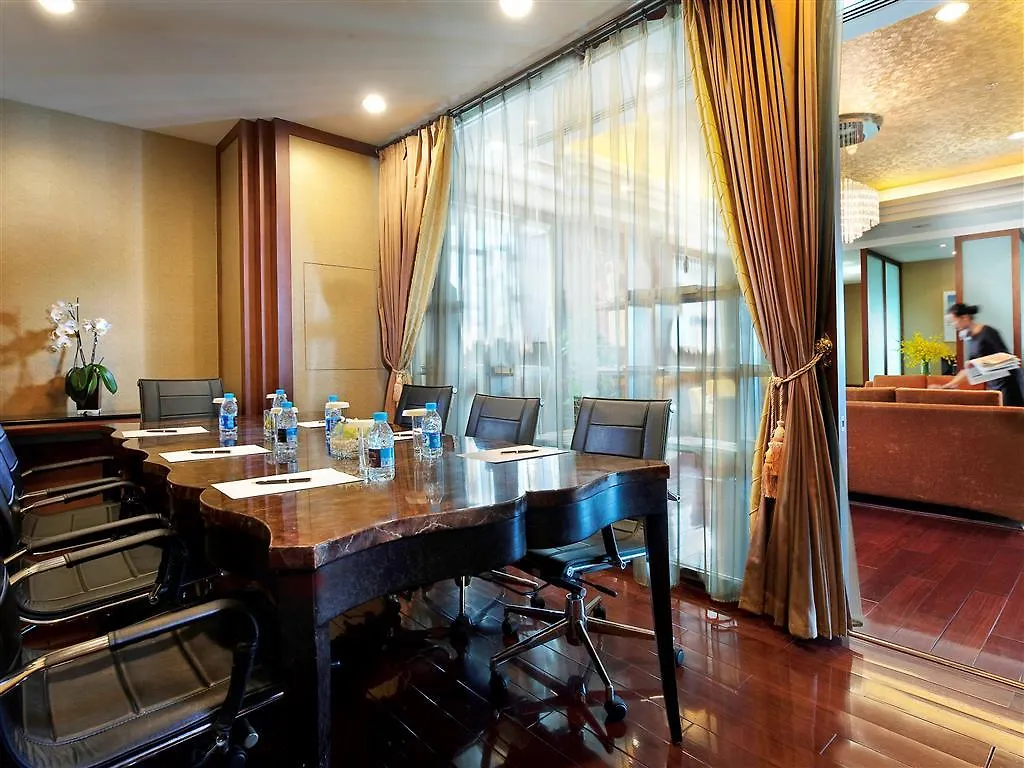 מלון Sofitel Zhengzhou International סין